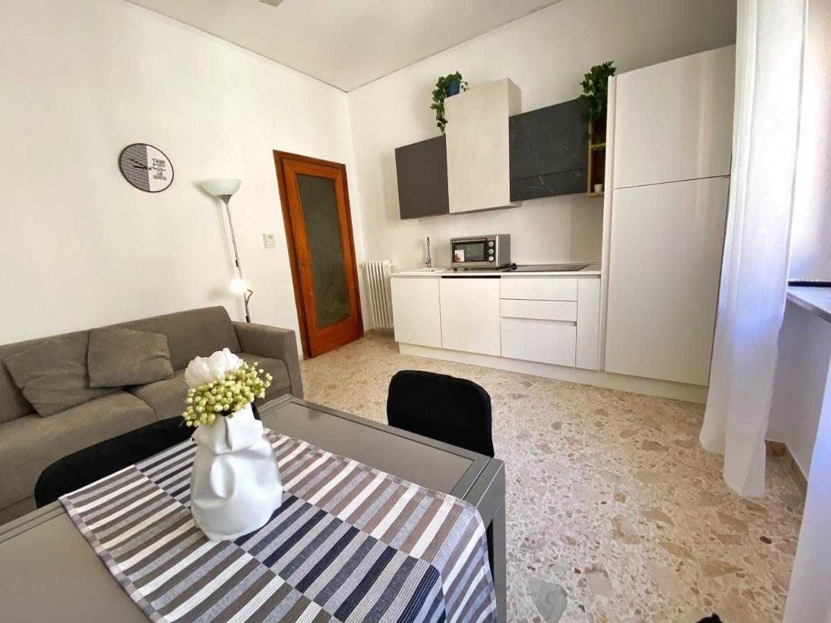 Casa Vacanze Salerno Al Corso Экстерьер фото
