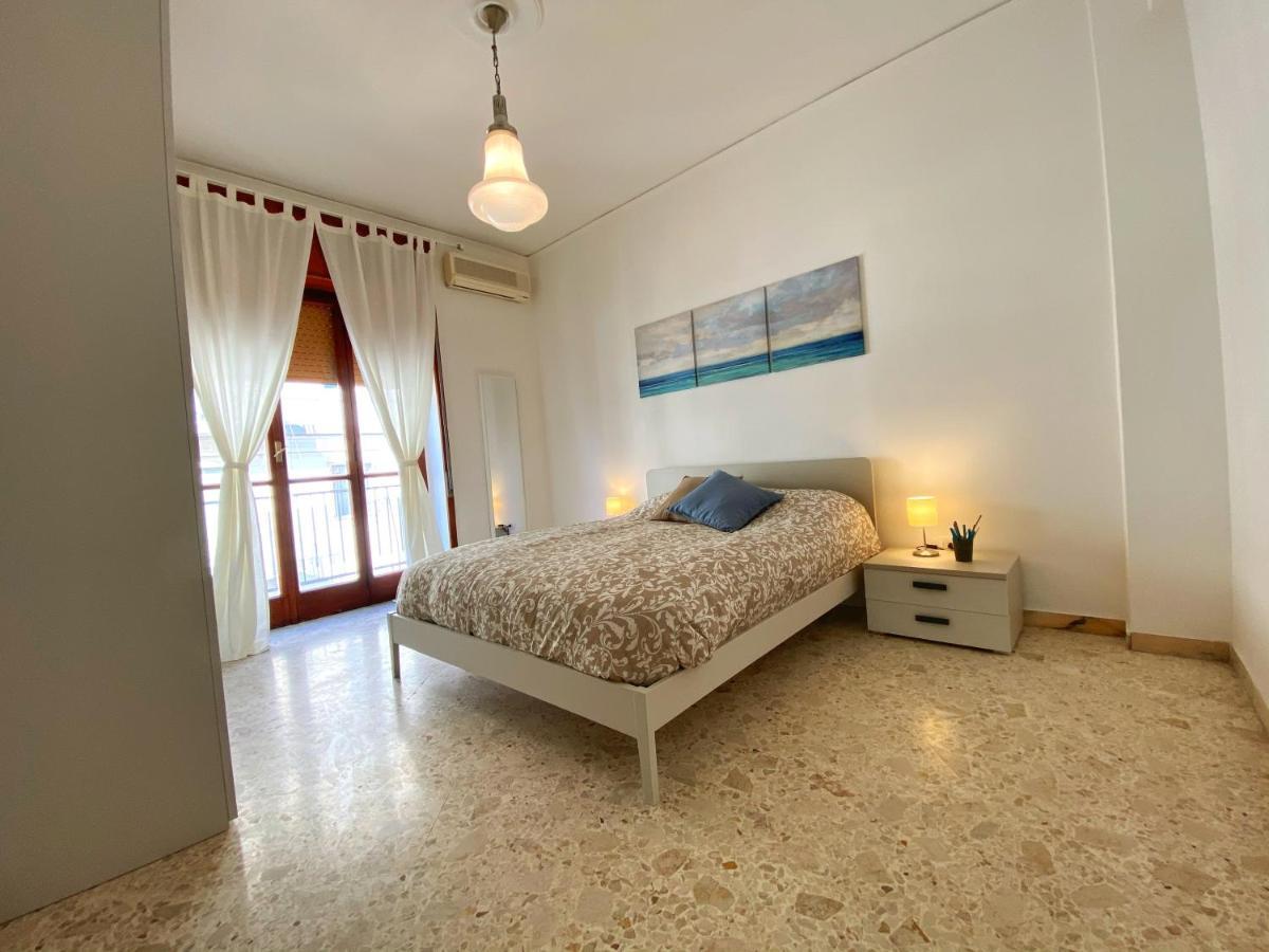 Casa Vacanze Salerno Al Corso Экстерьер фото