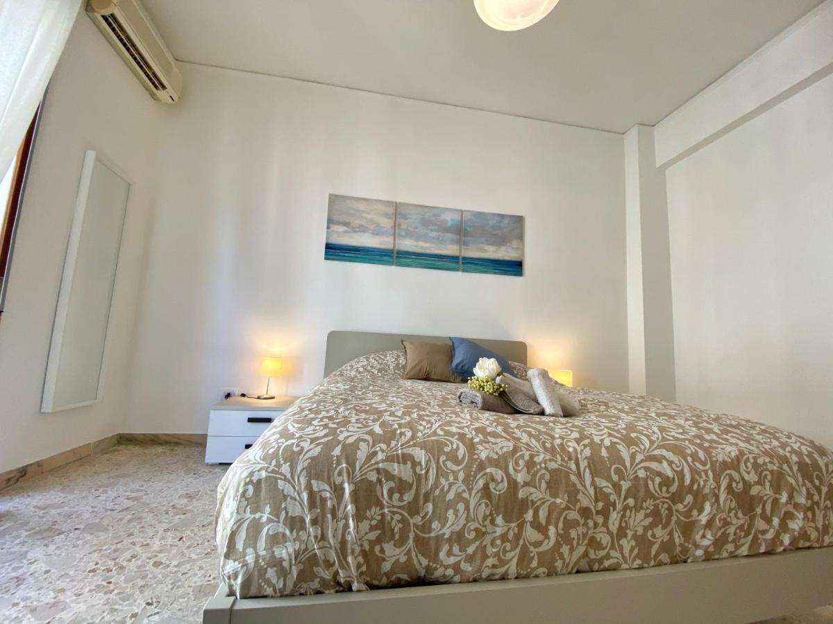 Casa Vacanze Salerno Al Corso Экстерьер фото