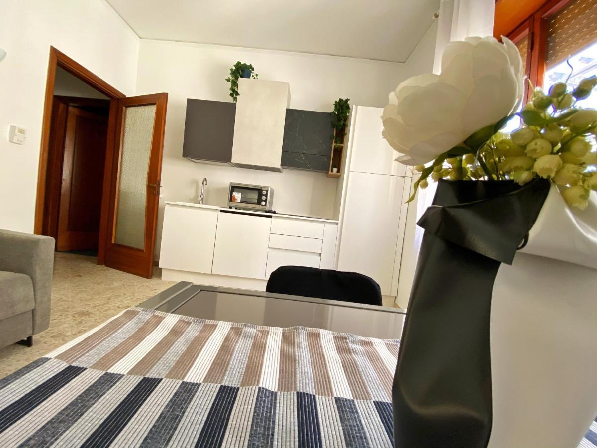 Casa Vacanze Salerno Al Corso Экстерьер фото