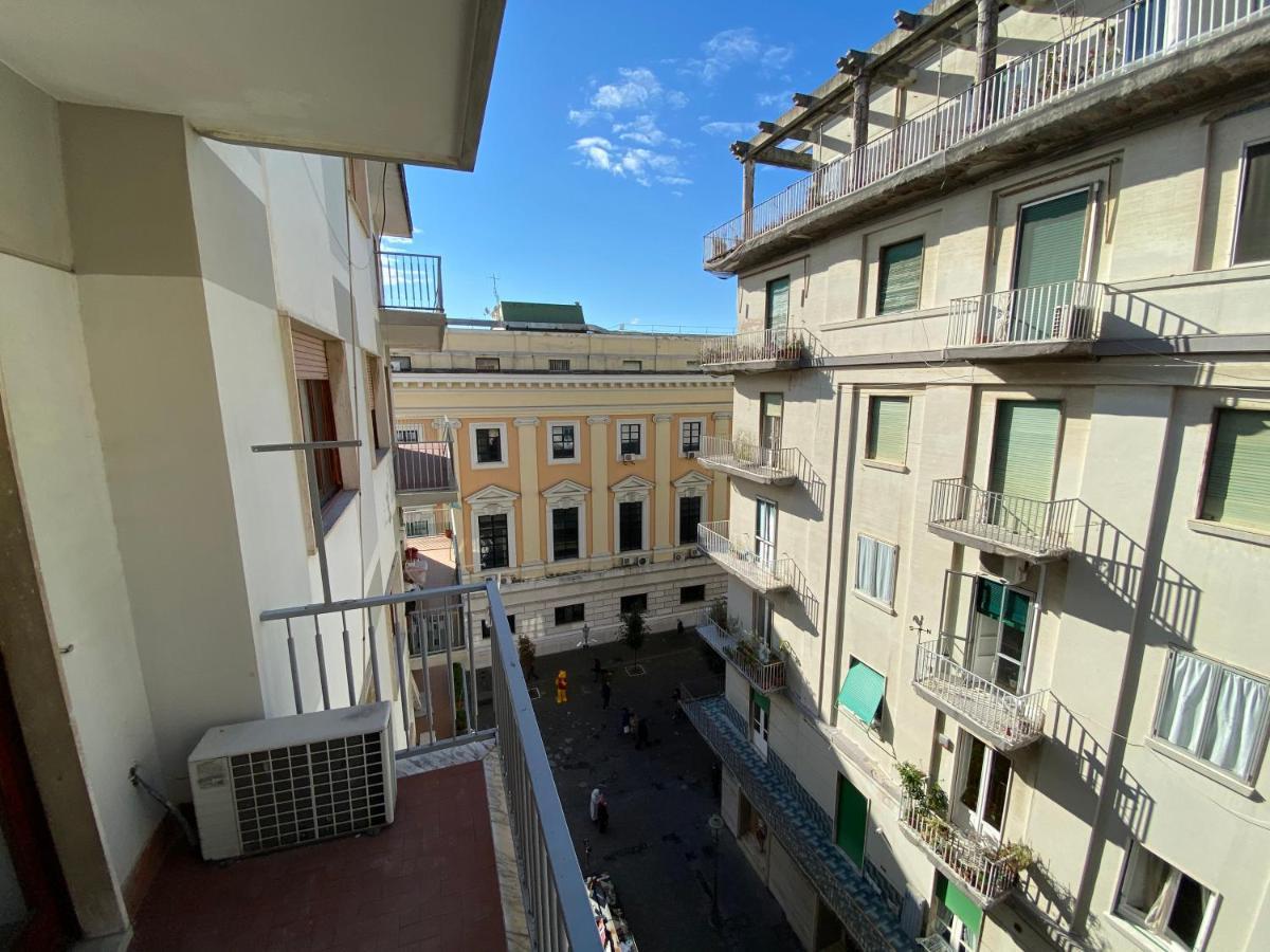 Casa Vacanze Salerno Al Corso Экстерьер фото